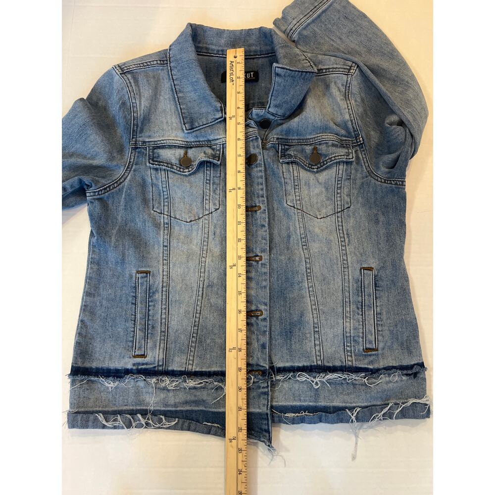 Kut from the Kloth Distressed
Raw Hem Light Blue Denim Kara Frayed Hem Jacket L - Picture 13 of 14